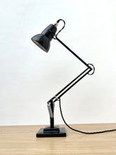 Load image into Gallery viewer, 1960&#39;s Black 1227 Herbert Terry Anglepoise
