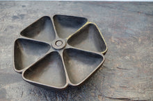 Load image into Gallery viewer, 1920&#39;s Antique Cast Iron Kenrick &#39;Nail Cup&#39;
