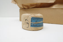 Load image into Gallery viewer, Buchy &amp; Strangman Italian Linen Cobblers Thread No.6
