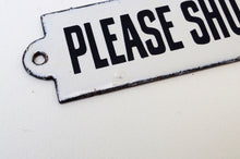 Load image into Gallery viewer, Vintage Enamel Sign &#39;Please Shut the Gate&#39;
