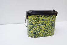 Load image into Gallery viewer, Vintage French Enamel Speckled Lunch Box/Tin c.1940&#39;s
