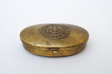 Load image into Gallery viewer, J.S. Fry &amp; Sons &#39;Fry&#39;s Chocolates&#39; Brass Snuff Tin c.1910
