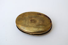 Load image into Gallery viewer, J.S. Fry &amp; Sons &#39;Fry&#39;s Chocolates&#39; Brass Snuff Tin c.1910
