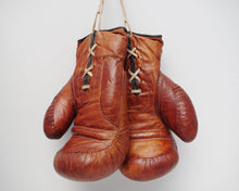 Load image into Gallery viewer, 1940&#39;s Mark Cross Men&#39;s Leather Boxing Gloves
